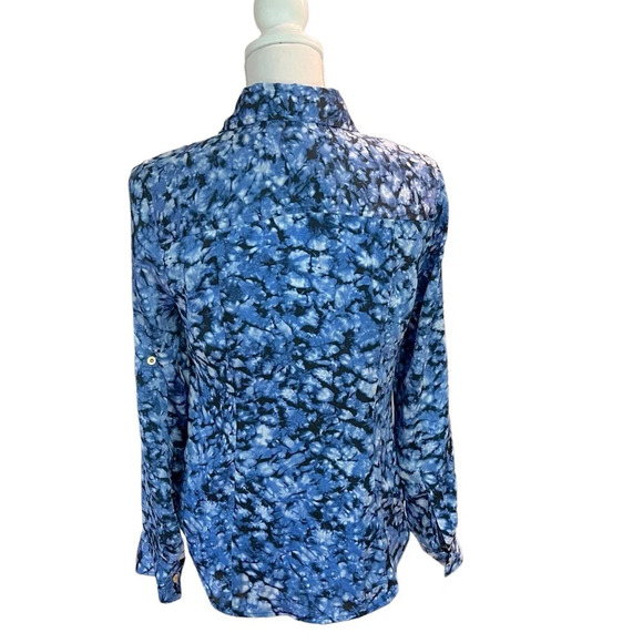 Michael Kors Zip Front Blue & White Tie Dye Roll Tab Sleeve Blouse Size Small - Picture 7 of 10